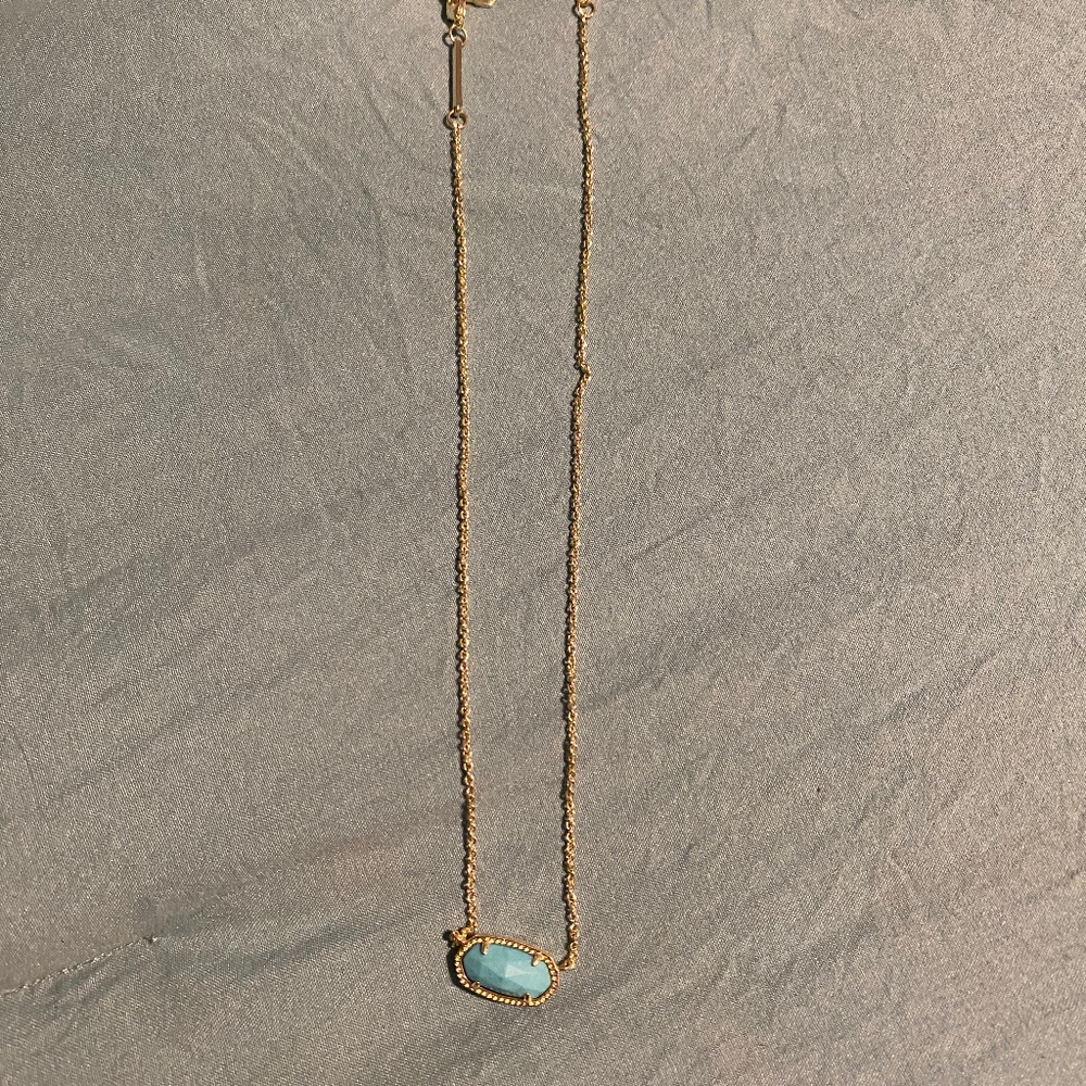 Kendra Scott Necklace